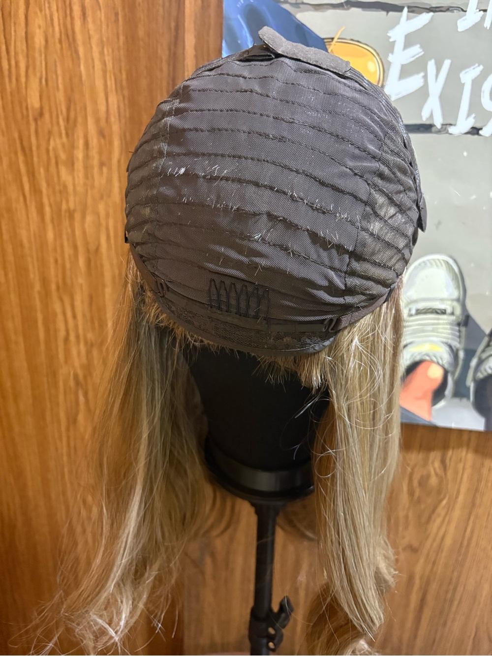 High quality heat friendly synthetic fiber wig 13x4 - Picture 8 of 10